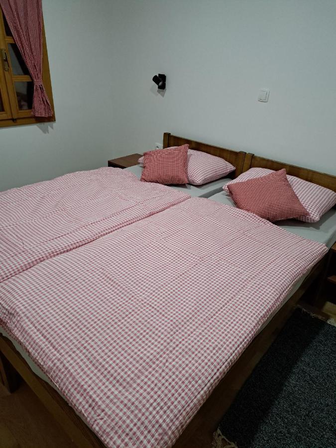 Ozalj Ruralna Kuca Za Odmor Villa Pozun מראה חיצוני תמונה